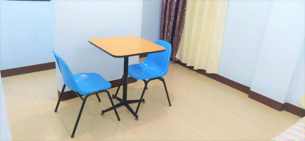 Jb Valdres Apartment Manila Exterior photo